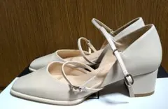 ストラップ付き パンプス ベージュ　太ヒール　オリエンタルトラフィック　25cm