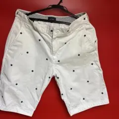 BEAMS ショートパンツ 星柄 ホワイト Mサイズのサムネイル