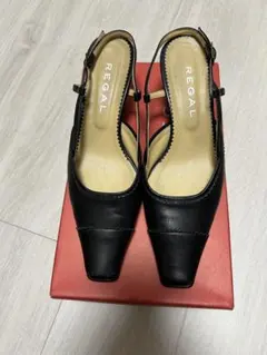 REGAL ブラック スリングバックパンプス 23
