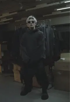 yeezy gap ジップパーカー ブラック M 常田大希 - メルカリ