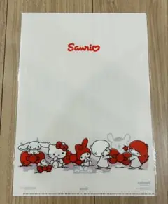 【新品未開封品】　サンリオキャラクター　A4クリアファイル