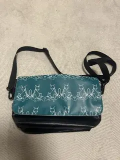 Item thumbnail for item a5b860a5-522f-4d0f-a91f-82b9f6c3fe69