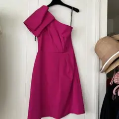 美品】Christian Dior フレアワンピース レッド オフショルダー - メルカリ