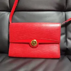 ルイ・ヴィトン　エピレザーショルダーバッグ
