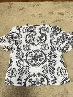 ZARA WOMAN 刺繍半袖シャツ ホワイト/ブラックセール‼️のサムネイル