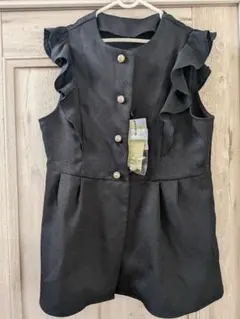 dessert新品 しまむら。短めジレ