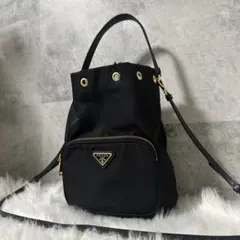 PRADA Re-Nylon バケットバッグ 巾着 ショルダーバッグ　ブラックのサムネイル