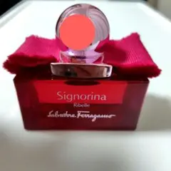 □サルヴァトーレフェラガモ エフフォーファシネイティング