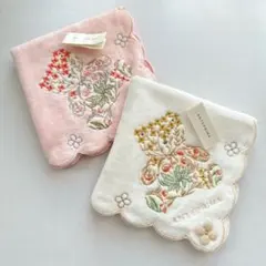 【 新品 未使用 】 アンテプリマ タオルハンカチ くま フラワー 2枚セット