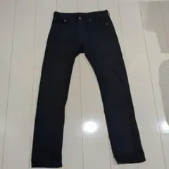 ブラック スキニーパンツ
