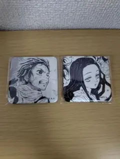 鬼滅の刃 ダイニング スクエア缶バッジ 禰豆子 2点 - メルカリ