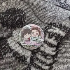 鬼滅の刃 炭治郎&カナヲ 缶バッジ