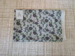 花柄綿プリント生地　A