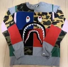 即完売品！A BATHING APE クレイジーパターン シャーク スウェットのサムネイル