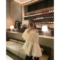 treat urself ボリュームオフショルブラウス