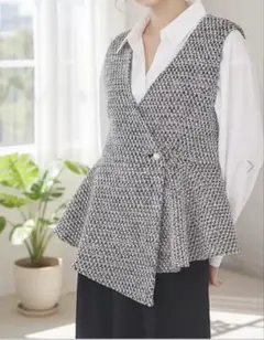 パールボタンツイードジレベスト