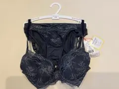 アモスタイル ブラジャーとショーツのセット C65