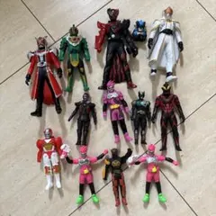 仮面ライダー他フィギュアまとめ売りのサムネイル