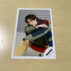 Snow Man 公式写真　オフショ　渡辺翔太