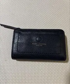 MARC JACOBS 二つ折り財布のサムネイル