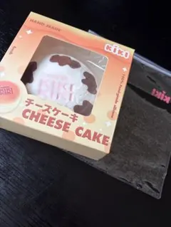 kikisquishy チーズケーキ　モーモー　氷バター大　kiki スクイーズ