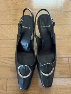 ハイヒール　fragileのサムネイル