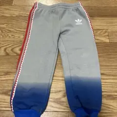 adidas 裏起毛パンツ