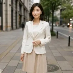 金ボタン テーラードジャケット