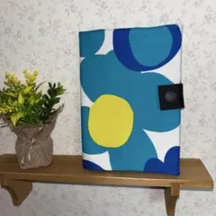 ·͜· ︎︎新柄♡フラワー柄 ブルー お薬手帳カバー・ケース ハンドメイド