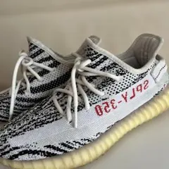 Yeezy Boost 350 V2 ホワイト/ブラック/レッド