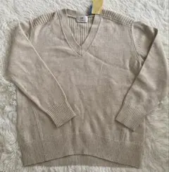 1er Arrondissement ベージュ Vネックセーター