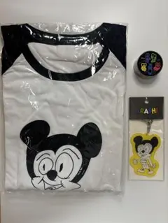 嵐を旅する展覧会 ミッキーマウス 長袖Tシャツ キーホルダー ハンカチ マステ他 嵐を旅する展覧会 ディズニー ミッキーマウス ハンカチ 未開封