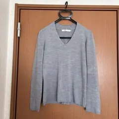 【最終価格】AZUL basic グレー Vネックセーター M