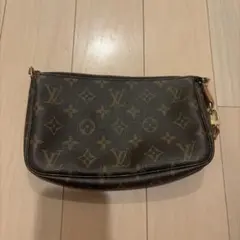 LOUIS VUITTON モノグラム ポシェット アクセソワールのサムネイル