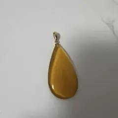 鼈甲　ペンダントトップ　雫型　きれいな飴色