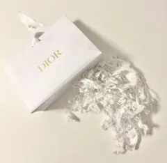 Dior ホワイトショップ袋 リボン付き