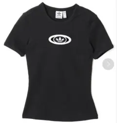 adidas Tシャツのサムネイル