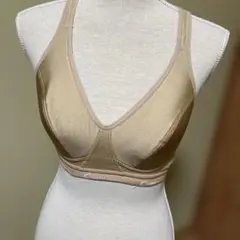 CHARLE SPORTS ノンワイヤー ベージュスポーツブラ