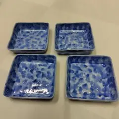 小鉢4枚セット 和食器 花柄 陶器 ブルー K267152のサムネイル