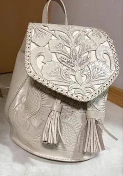 ✨美品　カービングトライブス グレースコンチネンタル ラクエル リュックサック