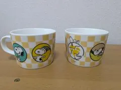 ファミリーマート限定 75周年デザイン　スヌーピーマグ　２個セット
