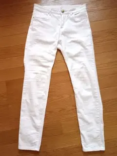 H&M ホワイト デニムパンツ/スキニーパンツのサムネイル