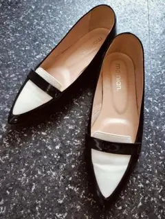 mamian ポインテッドトゥ フラットシューズ