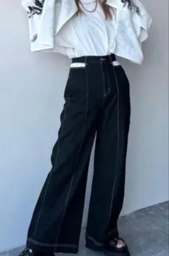 HARE　ブラックブーツカットデニムのサムネイル