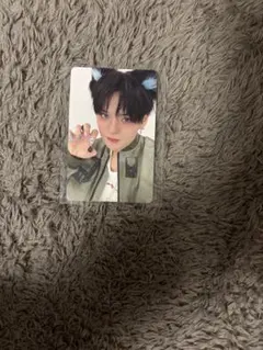 TREASURE ヨシ 8000円 トレカ