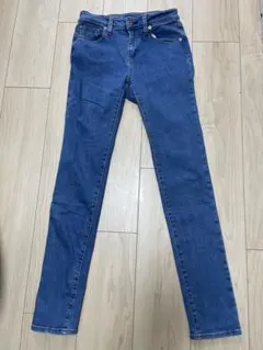 デニム　スキニーパンツ　64 Mサイズ　GUのサムネイル