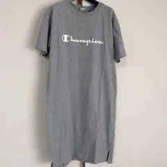 ★美品★Champion ロゴ入り グレー ワンピース 半袖　Mサイズ