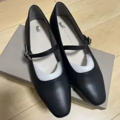 オリエンタル トラフィック ブラック フラットシューズ ストラップ付き