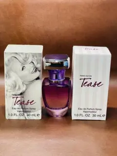 ほぼ未使用 Paris Hilton Tease EDP 30mlのサムネイル