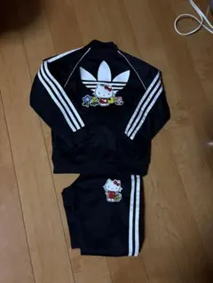 Adidas ハローキティ ジャージセットアップ